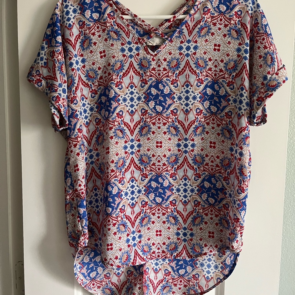 Pink red and blue rose short sleeve blouse size medium